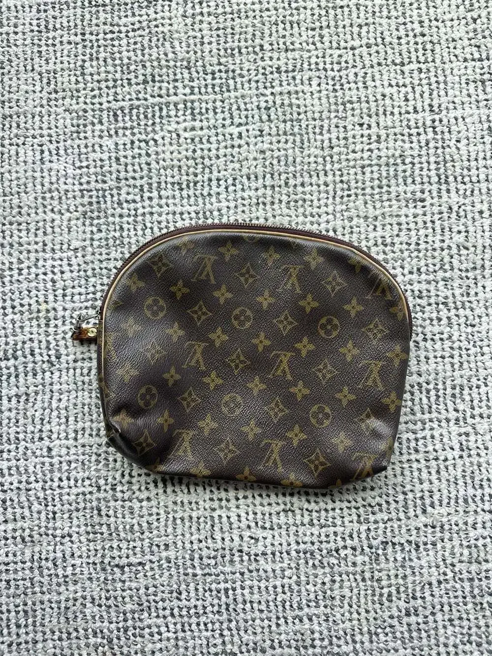 Louis Vuitton Vintage Monogram Trousse Demi-Ronde Cosmetic Pouch Wristlet - Picture 6 of 6